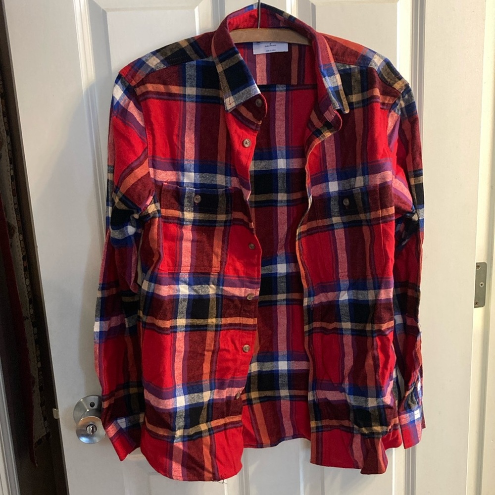NWT Size Medium Old Navy Flannel